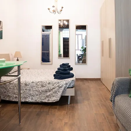 Guesthost - Comfy X3 Centre * Ravenna
